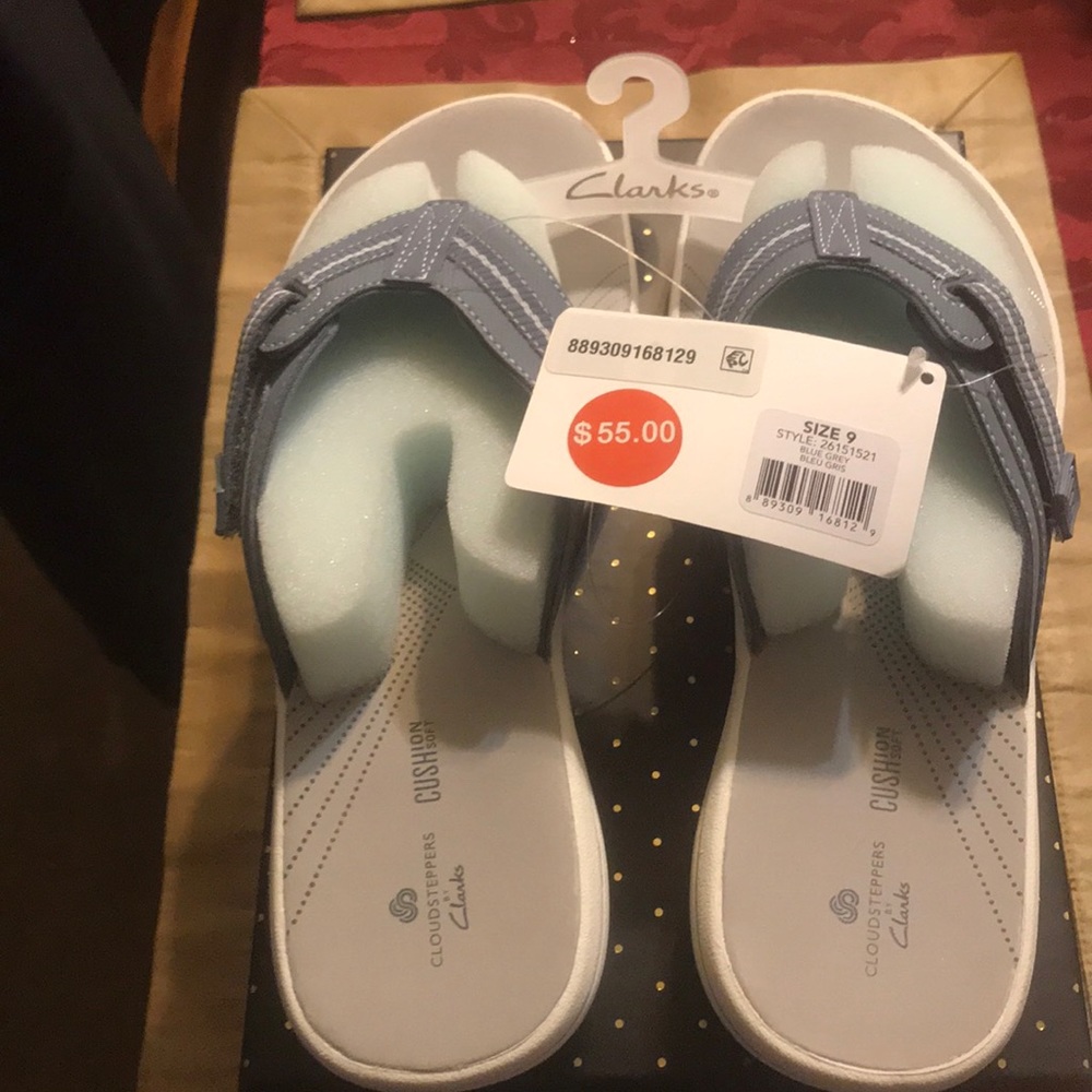 Clarks Cloudsteppers Sandal